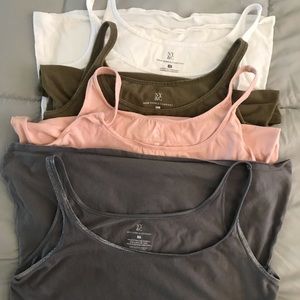 Bundle of New York & Co cami